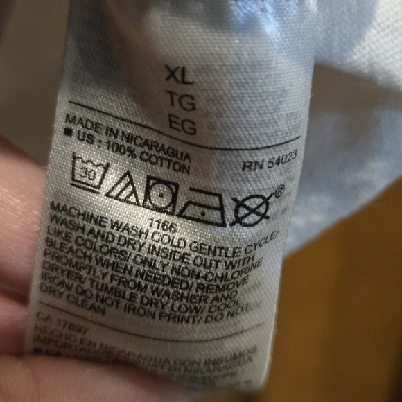 Old Navy, Women's size XL, Tee, Short Sleeve, Love All, Perfect Shape - Picture 6 of 7